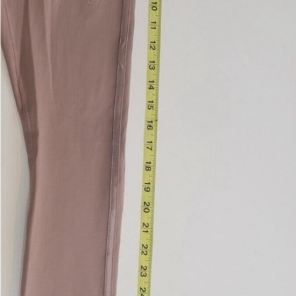 Beloforte SET Coco Bra (Small) & Lennox
Legging (Small) Set- Dusty Rose-NWT - Picture 10 of 11